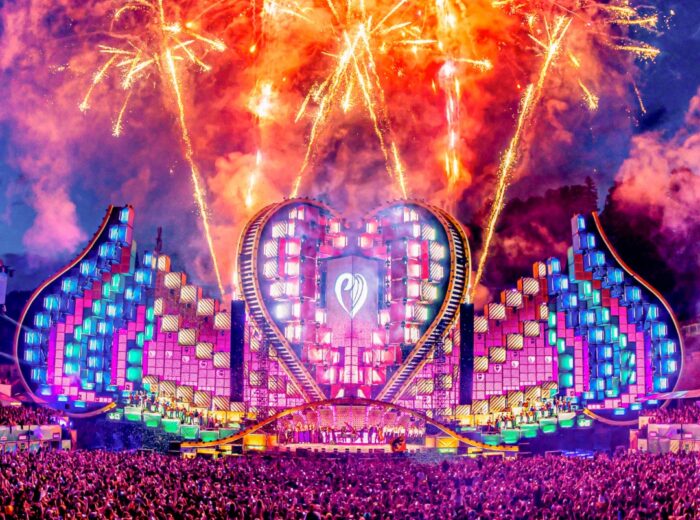 Unwetter beim Electric Love Campingplatz geräumt, Einlass verzögert